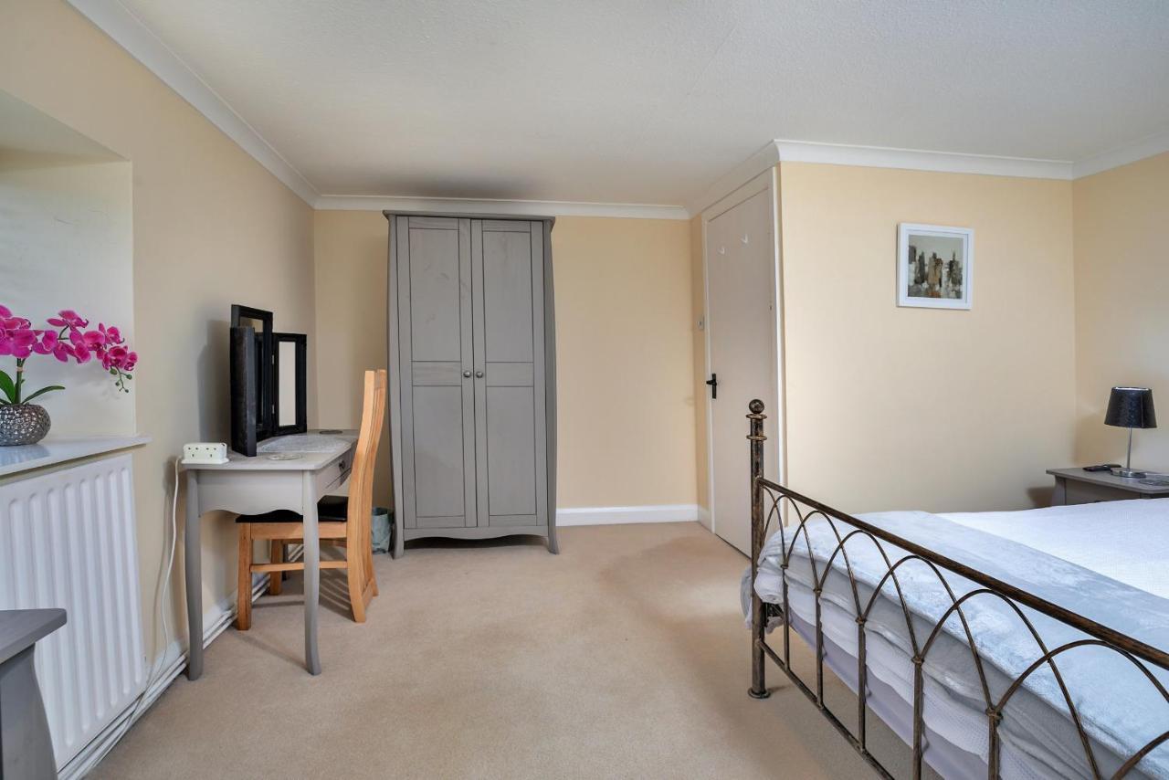 Finest Retreats - Cloggers Cottage Darley ภายนอก รูปภาพ